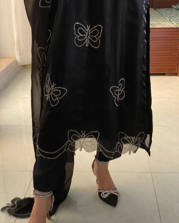 Elegant Black Butterfly Embroidered Organza Kurta Set with Dupatta - Image 3