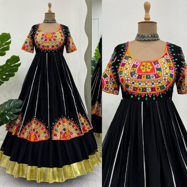 Black Traditional Mirror Work Navratri Lehenga Choli – Festive Garba Wear - Image 2
