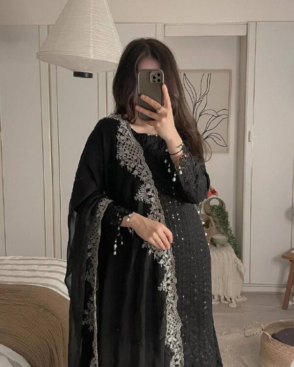 Elegant Black Sequin Embroidered Kurta Set with Dupatta - Image 2